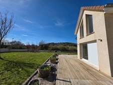 Maison familiale T6 avec terrasse sud-ouest et terrain clos – Proche Nuits Saint-Georges