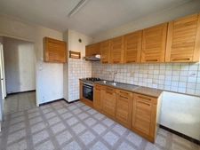 CHENÔVE – Appartement T4 lumineux avec balcon et cave