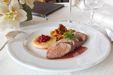 À VENDRE – HÔTEL-RESTAURANT Murs et Fonds de commerce 67210 OBERNAI