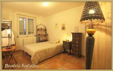 Appart T4 96m2, 3 chambres, balcon, cave, faibles charges.