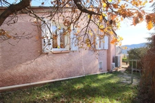 Maison T5 110m2 3ch, terrain 621m2.