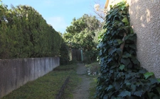 Maison 5p, 109m2, plain-pied 85m2+24m2 à l’étage, terrain 484m2, garage.