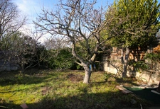 Maison 5p, 109m2, plain-pied 85m2+24m2 à l’étage, terrain 484m2, garage.