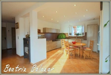 Maison T5+T1, 150m2, garage 34m2, cave 16m2, terrain 925m2.