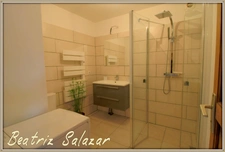 Maison T5+T1, 150m2, garage 34m2, cave 16m2, terrain 925m2.