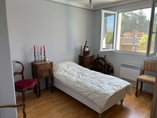 Maison familiale avec piscine au cœur de Savigneux (01480)