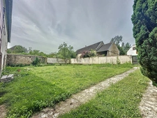 Grande maison de famille avec dépendances