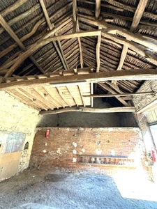 Grande maison de famille avec dépendances