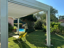 Maison familiale avec piscine au cœur de Savigneux (01480)