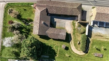 Ancien corps de ferme à rénover