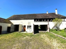 Grande maison de famille avec dépendances