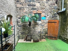Jolie Maisonnette + dépendance 