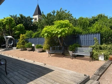Maison plain-pied, jardin, garage
