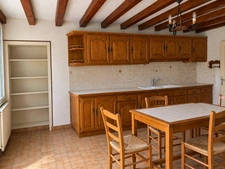 MAISON ANCIENNE 120 M² A RÉNOVER + ANNEXE 108 M²