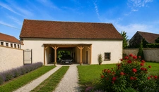 Grande maison de famille avec dépendances