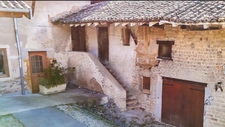 Ancien corps de ferme à rénover