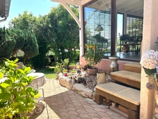 Maison plain-pied, jardin, garage