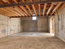 MAISON ANCIENNE 120 M² A RÉNOVER + ANNEXE 108 M²