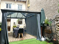 Jolie Maisonnette + dépendance 