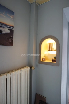 Maison spacieuse avec 3 grandes chambres et garage double dans secteur très calme