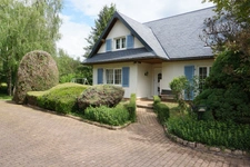 Maison à vendre 6 pièces + local professionnel à COULEVON (70)