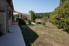 Maison à vendre avec 4 chambres, véranda et garage double à 8 km de Rioz 