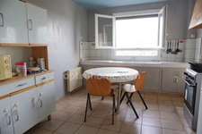 Appartement à vendre 3 pièces + grande cave à NAVENNE (70)