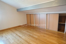 Maison à vendre 6 pièces, de 155 m², dont 4 chambres, VESOUL district (70)