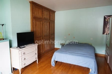 Maison spacieuse, 3 grandes chambres et garage double