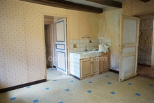 Maison des années 1700 en pierres et ses dépendances à MEURCOURT (70)