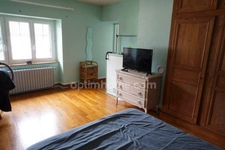 Maison spacieuse, 3 grandes chambres et garage double