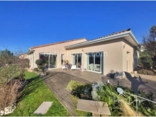 Villefranche de Lauragais - Maison 6 pièces – 184 m² – Terrain 2 520 m² – Piscine - Calme - Vue Pyrénées 