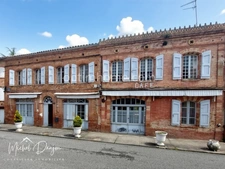FOURQUEVAUX – Ensemble de deux maisons à vendre – 14 pièces – Centre du village – Calme