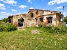 Ancienne ferme de caractère sur 6 000 m² de terrain à Lanta