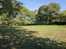 Lanta – Terrain constructible de 2 529 m² –  Environnement calme et résidentiel