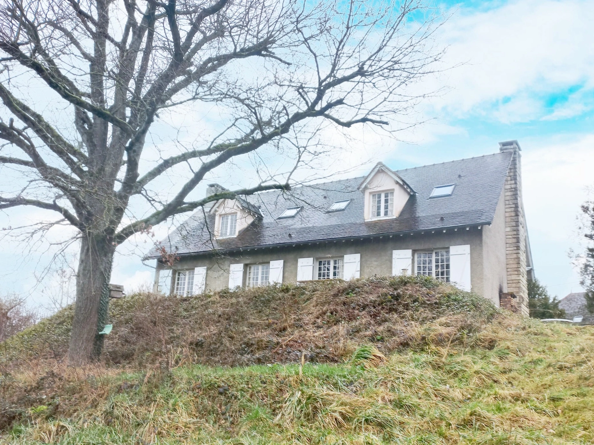 Maison 7 pièces 161 m² · à Saint-Florentin · 161 m² · 119 000 €