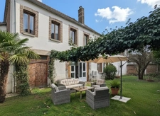Maison à vendre 220m² VENIZY (89)