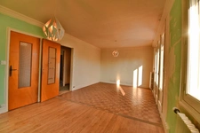 Maison à rafraichir sur jardin de 695m²