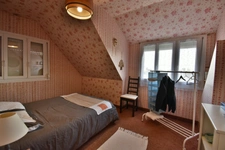 Solide maison de 5 chambres