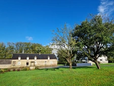 Site isolé pour cette belle propriété équestre, sur près de 22 hectares