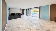 CHALON SUR SAONE, Villa 370 m², 11 pièces, piscine, dépendances sur 3325 m² de terrain