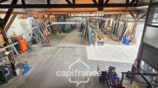 Entrepôt/bureau à vendre de 605 m² (71)
