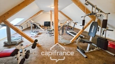 CHALON SUR SAONE, Villa 370 m², 11 pièces, piscine, dépendances sur 3325 m² de terrain