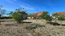 Maison en pierre de 139 m² avec dépendances- terrain de 2308 m² - Proche de Chalon-sur-Saône (Saône et Loire)