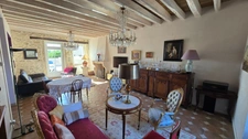 Maison en pierre de 164 m² avec jardin et double garage - Proche de Chalon-sur-Saône (Saône et Loire)