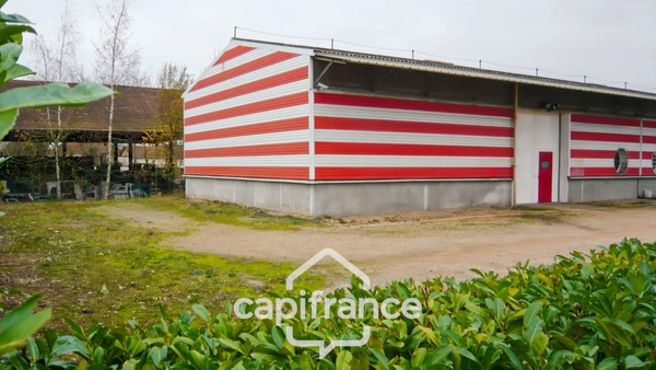 LOCAL D’ACTIVITÉ 221 m² + TERRAIN 959 m² – ACCÈS POIDS LOURDS – SAINT-MARCEL / CHALON-SUR-SAÔNE