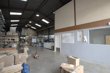 Dpt Saône et Loire (71), à louer CHALON SUR SAONE Ateliers et Bureaux 