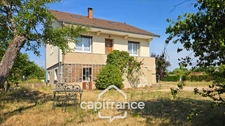 Maison à vendre de 117 m² avec appartement T1 sur terrain de 1964 m² à EPERVANS (71)