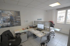 Dpt Saône et Loire (71), à louer CHALON SUR SAONE Ateliers et Bureaux 