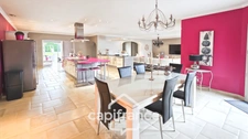 CHALON SUR SAONE, Villa 370 m², 11 pièces, piscine, dépendances sur 3325 m² de terrain